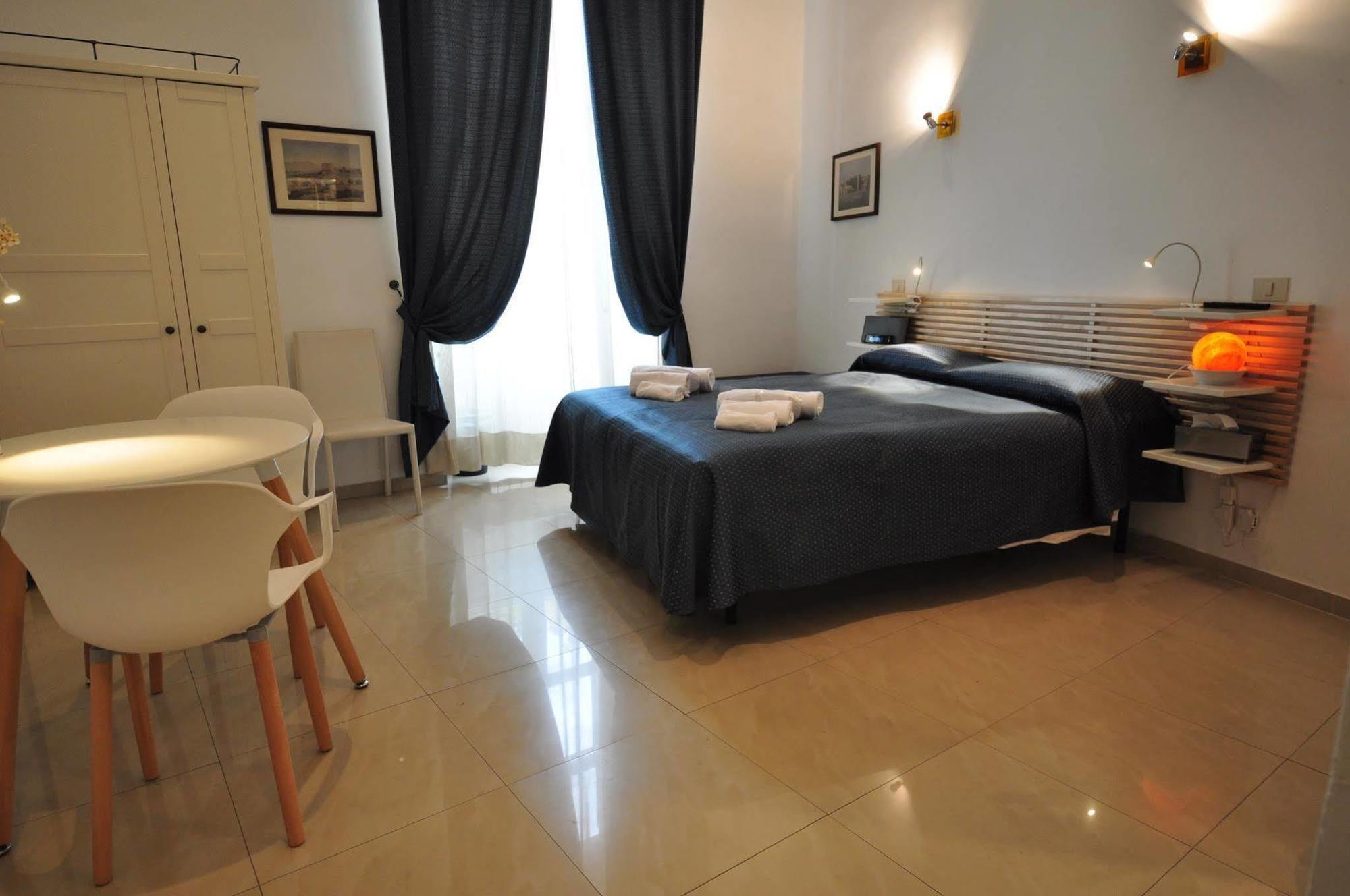 Babuino 127 Rooms Roma Ngoại thất bức ảnh